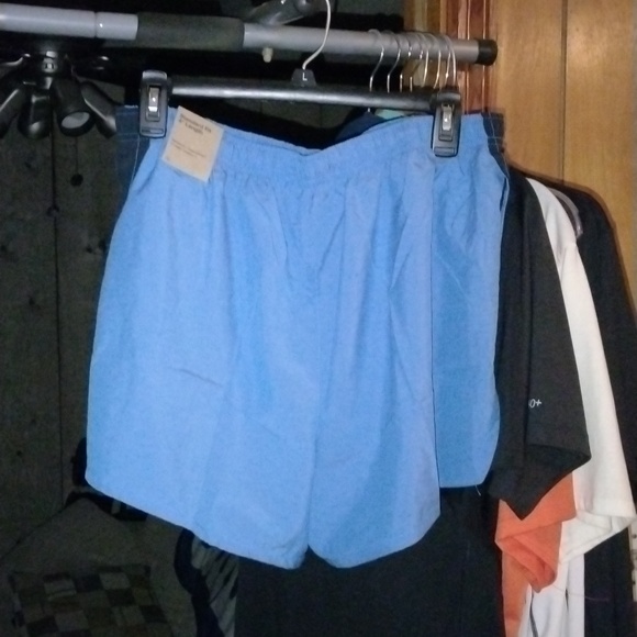 Nike Men's 4" Running Shorts size men's XL - Picture 2 of 4